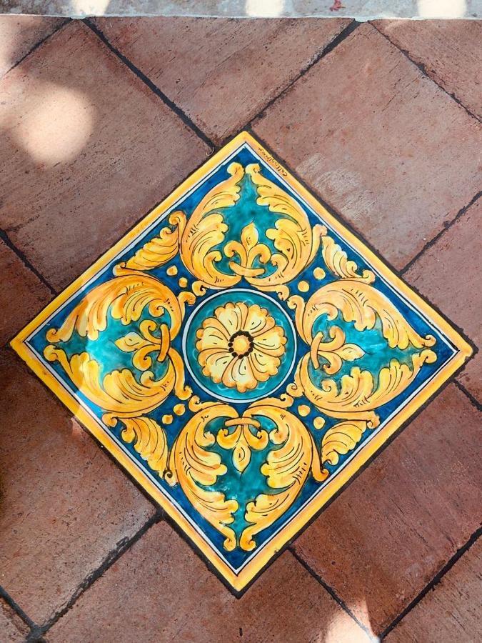 Villa Le Gemelle Dell'Alcantara 모타카마스트라 외부 사진
